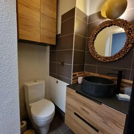 Beau Studio, Moderne, Au Calme Avec Piscine Et Parking Prive Dans Arboree Appartamento Sanary-sur-Mer
